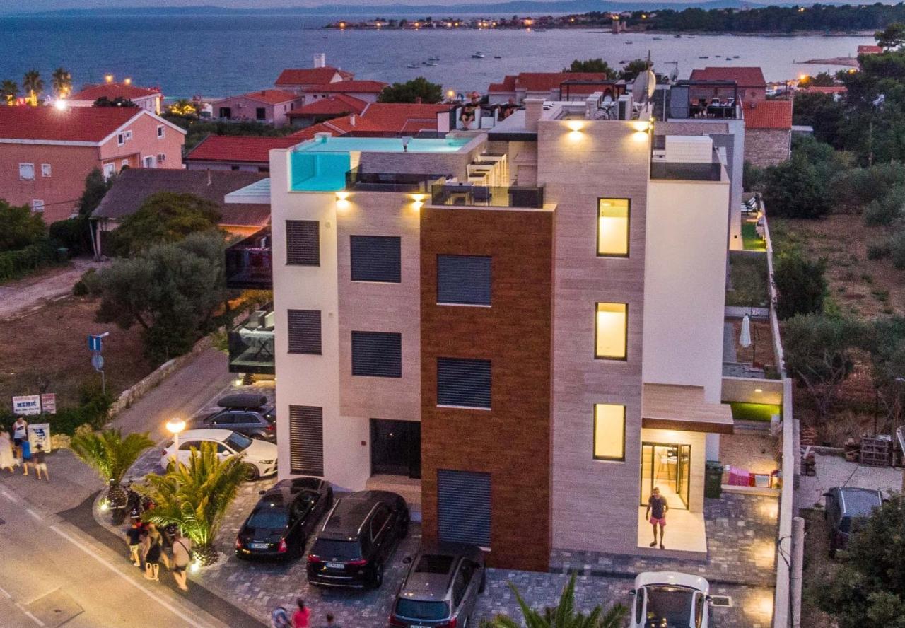 Grandpalazzo Apartments Vir Eksteriør bilde